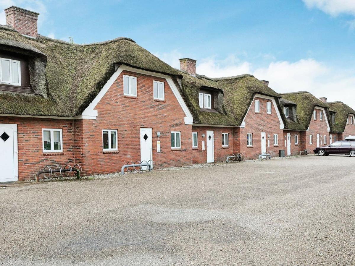 8 Person In Bl Vand Ferienhaus Blåvand